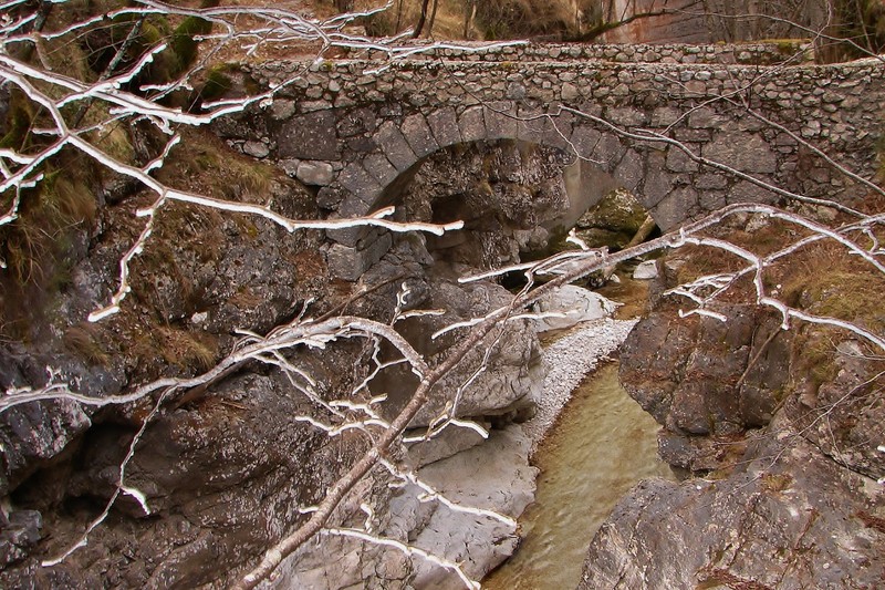 ''un ponte da….favola'' - Chiusaforte