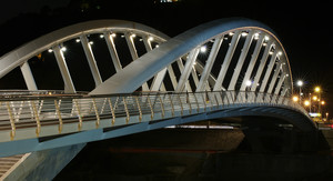 Ponte della Musica illuminato