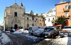 Un trattore in piazza – Piazza San Francesco – Venafro