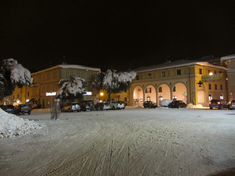 ''Piazza Garibaldi sotto La Neve del 12'' - Fermignano
