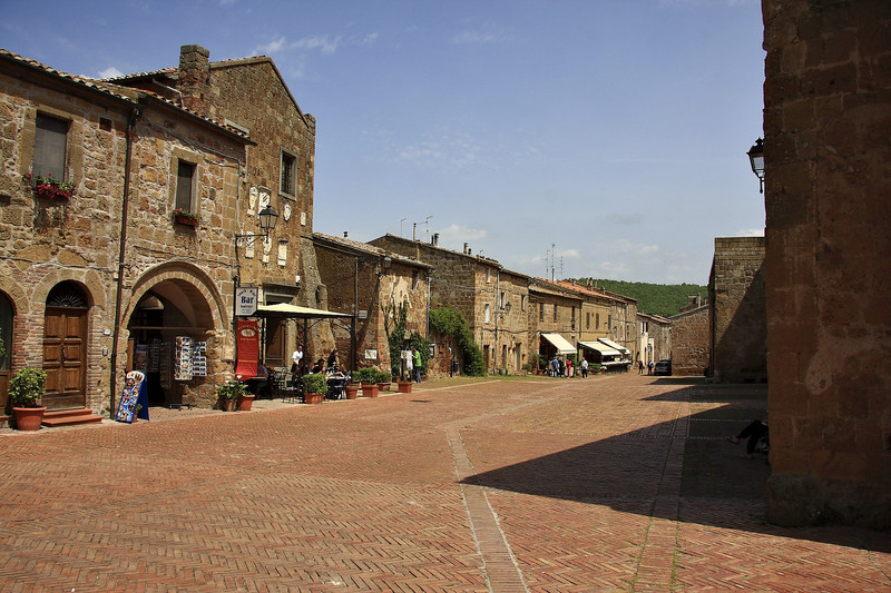 ''Piazza del pretorio – Sovana'' - Sorano