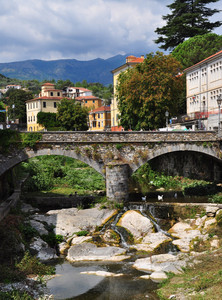 Ponte sul Torrente Impero