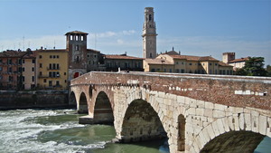 ponte pietra