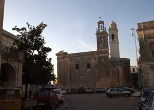 Piazza San Vincenzo la Chiesa Madre Cannole(LE)