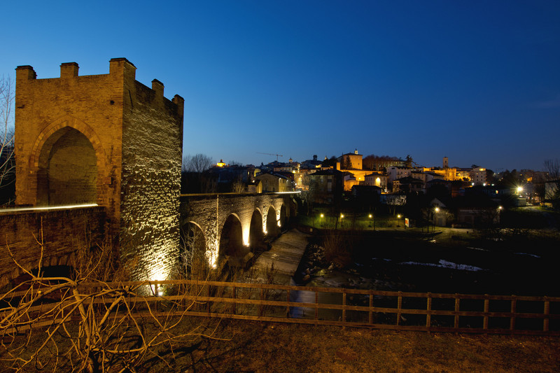 ''Al di la’ del Ponte'' - Tolentino