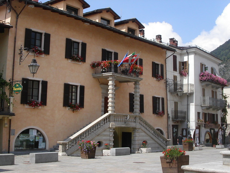 ''Limone, piazza del municipio'' - Limone Piemonte