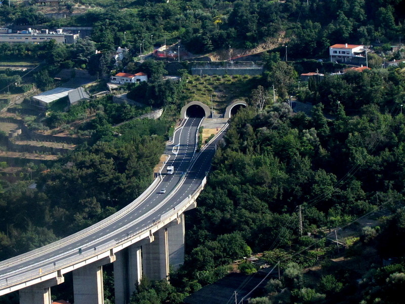 ''Ponte sull’Autostrada dei Fiori'' - Ospedaletti