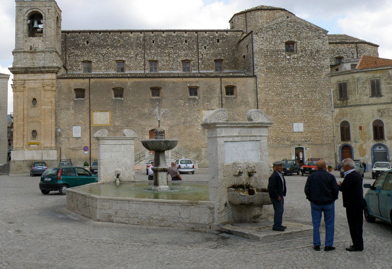 ''nn'' - Palazzo Adriano