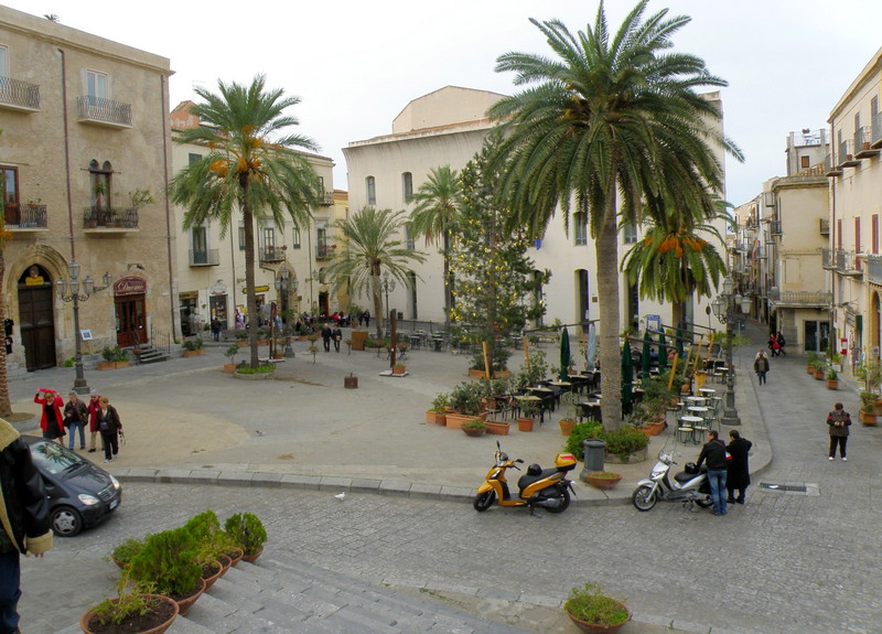''…dalla Cattedrale.'' - Cefalù