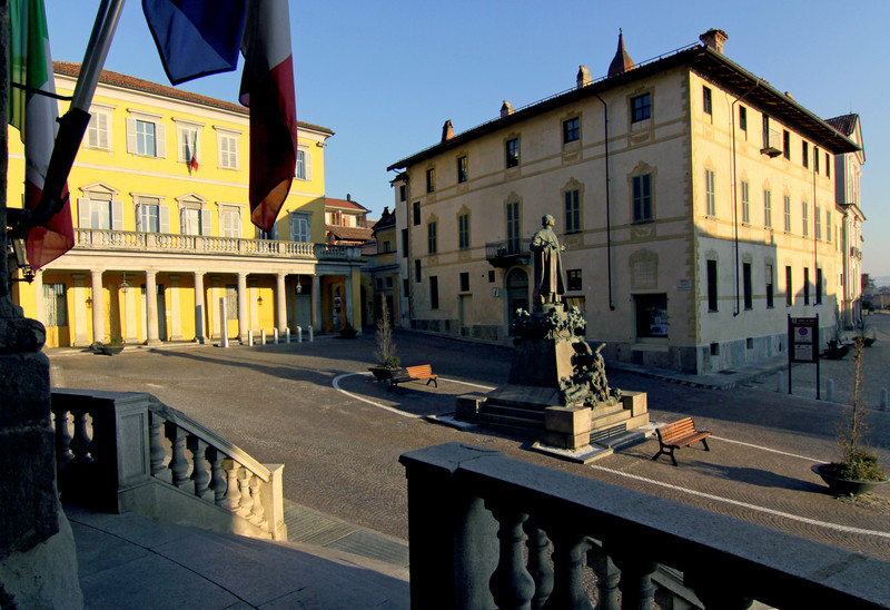 ''Dal Municipio'' - Bra