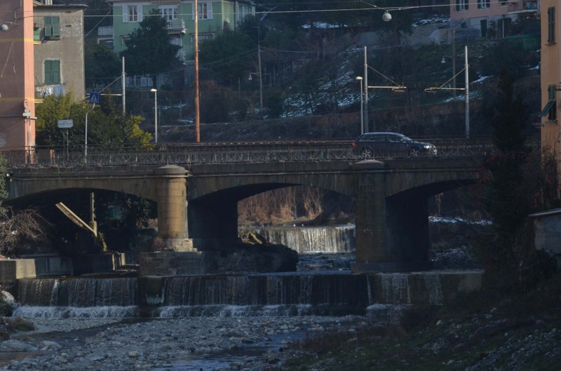 ''” SUL TORRENTE POLCEVERA ”'' - Genova
