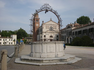 Piazza Martiri d’Ungheria