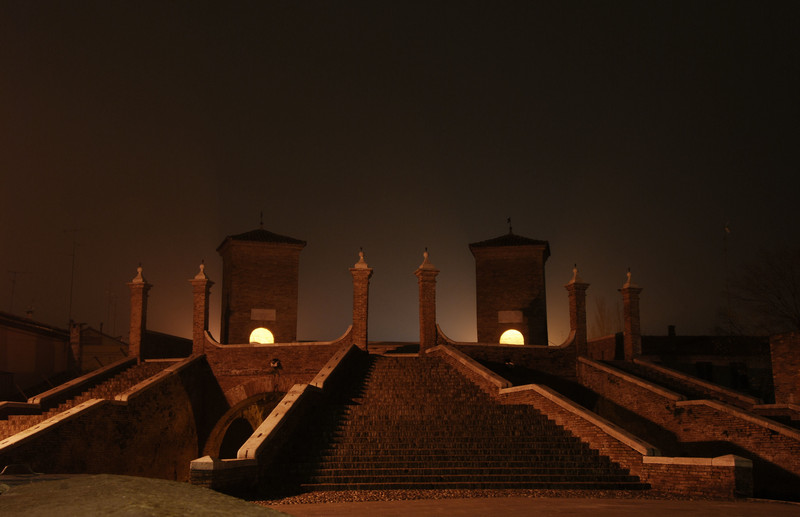 ''la quiete della notte…sui treponti'' - Comacchio