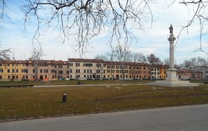 Piazza Ariostea