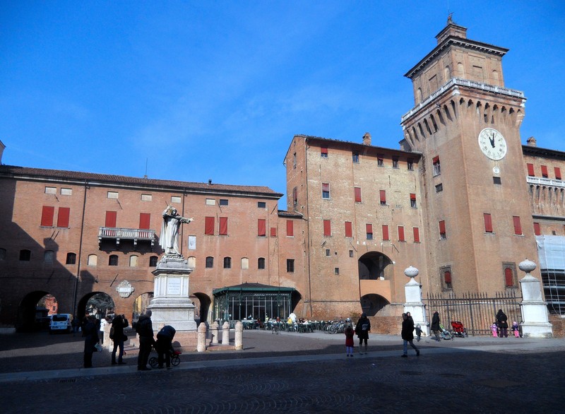 ''Piazzetta Savonarola'' - Ferrara