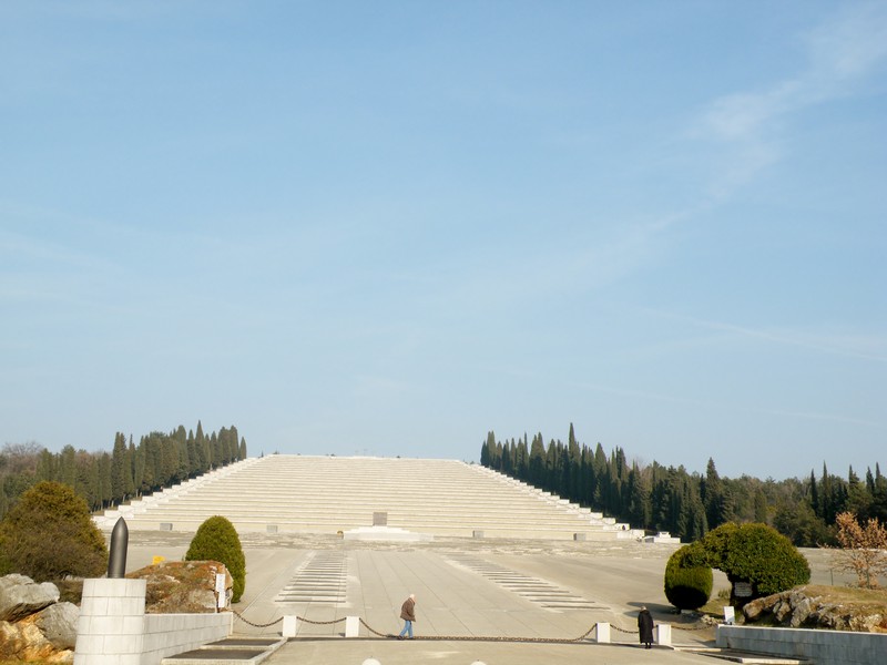 ''Fogliano, la piazza d’armi del Sacrario Militare'' - Fogliano Redipuglia