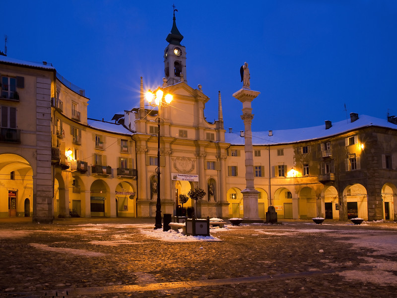 ''la piazza dell’annunziata'' - Venaria Reale