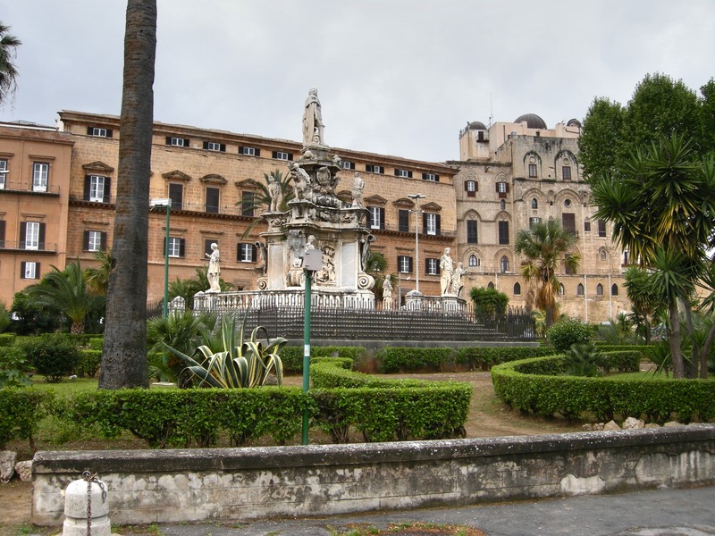 ''Piazza Indipendenza'' - Palermo