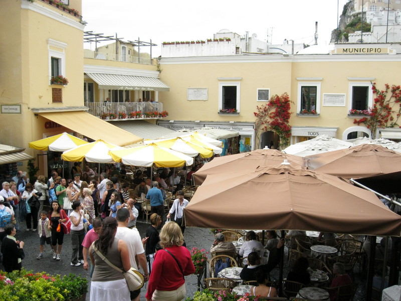 ''Capri,la famosa piazzetta'' - Capri