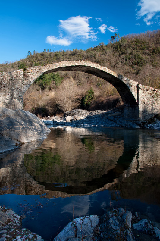 ''Antico  ponte sull’ Arroscia'' - Borghetto d'Arroscia