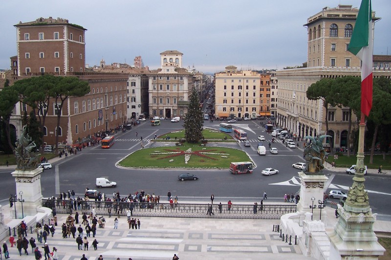 ''piazza venezia'' - Roma