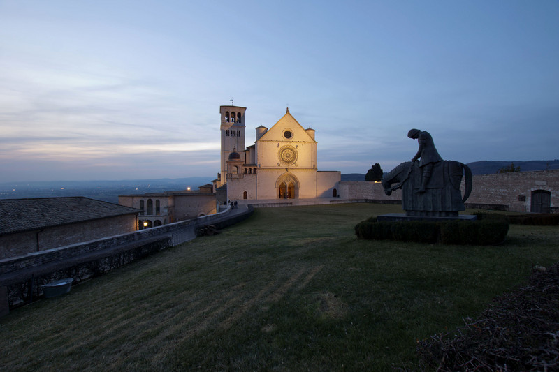 ''In Piazza Maggiore ad Assisi'' - Assisi