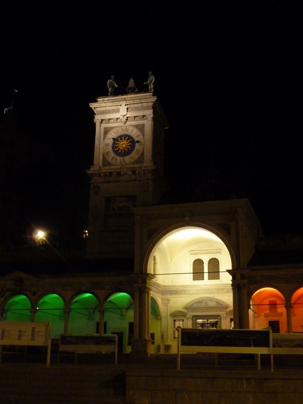 ''Piazza Libertà – notte.'' - Udine