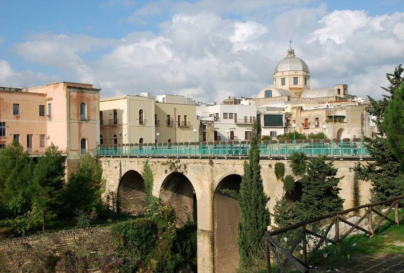 ''Ponte sulla gravina'' - Massafra