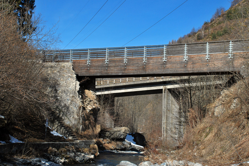 ''Passerella sul ponte vecchio'' - Entracque
