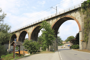 Ponte ferroviario di Varano Borghi