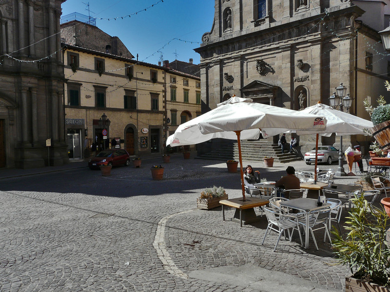 ''Piazza Madonna'' - Castel del Piano