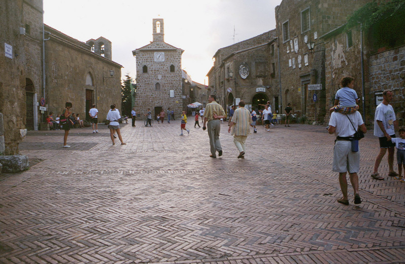 ''Piazza del Pretorio a Sovana'' - Sorano