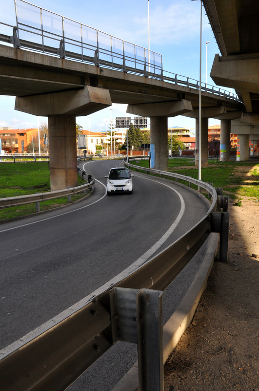 ''svincolo asse mediano di scorrimento, all’altezza di viale marconi'' - Cagliari