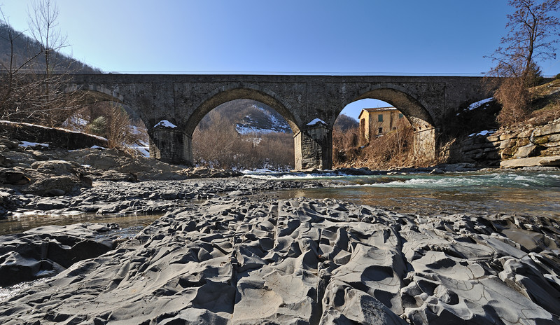 ''Il ponte dei leoni'' - Montecreto
