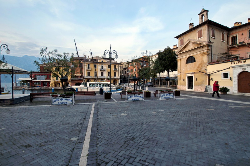 ''Piazza Guglielmo Marconi'' - Malcesine