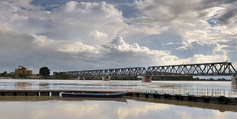 ''Nuvole sul grande fiume'' - Motteggiana