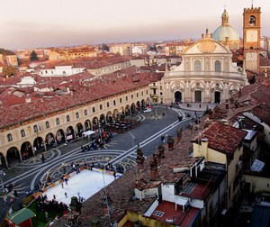 Piazza Ducale dalla Torre del Bramante