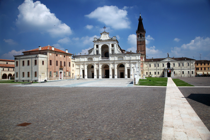 ''SAN BENEDETTO PO PIAZZA MATILDE DI CANOSSA'' - San Benedetto Po