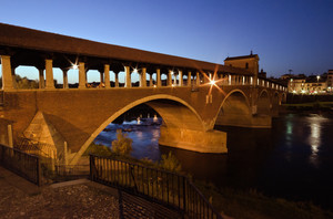 ponte coperto a Pavia