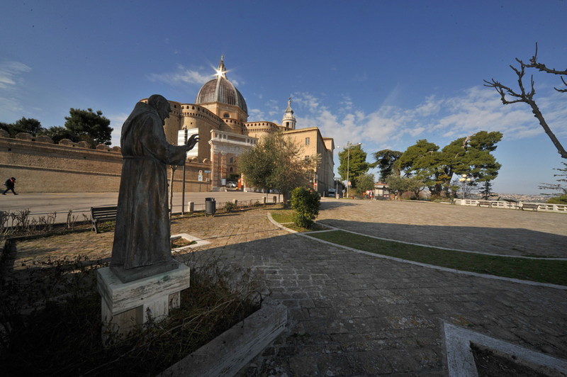 ''Piazzale Giovanni Paolo II'' - Loreto