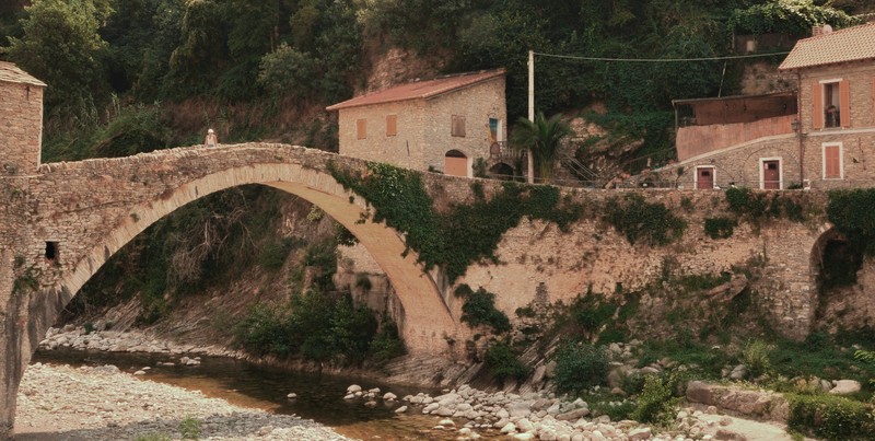 ''Ponte a schiena d’asino sul fiume Nervia'' - Badalucco