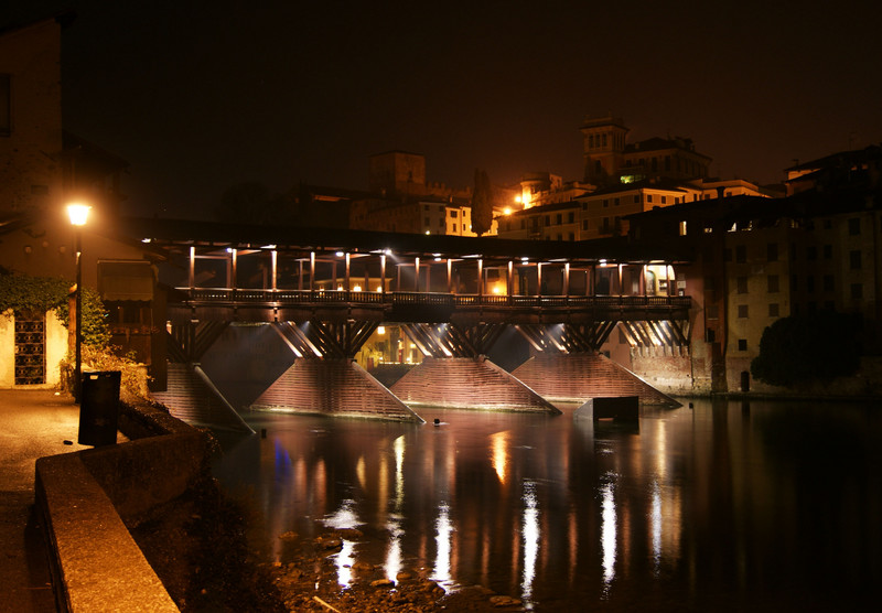 ''Luci sull’acqua'' - Bassano del Grappa