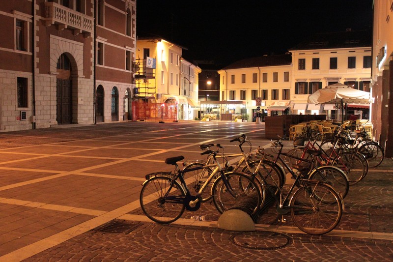 ''Anche le bici dormono'' - Pordenone
