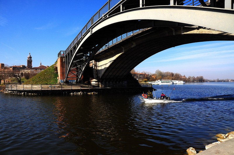 ''ponte sul lago'' - Mantova