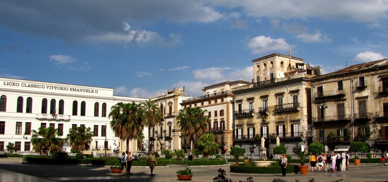 ''La piazza della Cattedrale'' - Palermo