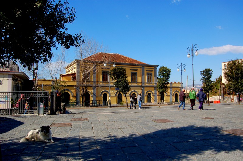 ''Portici: Piazza San Pasquale'' - Portici