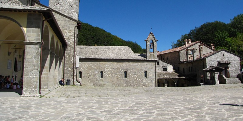 ''il Piazzale del Santuario della Verna'' - Chiusi della Verna