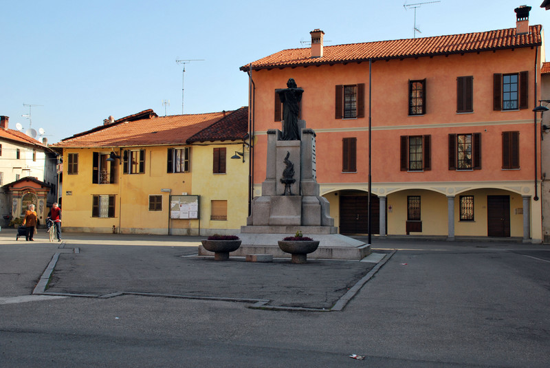 ''Piazza Cavour'' - Ghemme