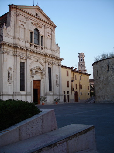 40002-600x800 40002-600x800