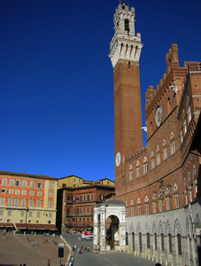 Piazza del Palio